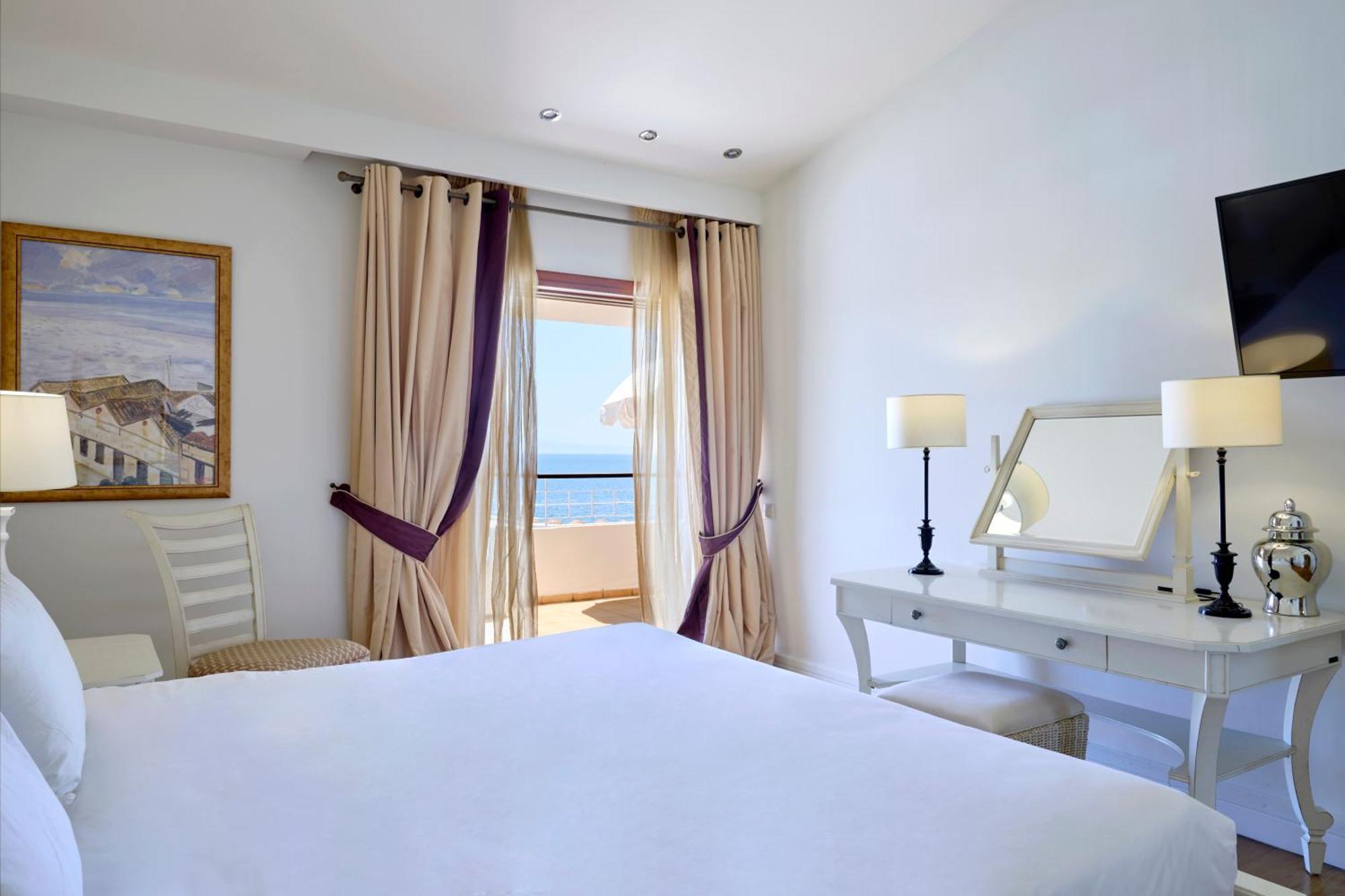 Princess Resort, Santikos Collection أغيا باراسكيفي المظهر الخارجي الصورة